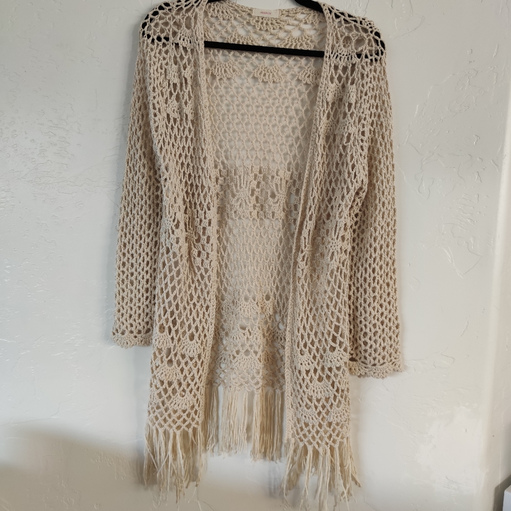 Beachy cover up tassles, woven weave new